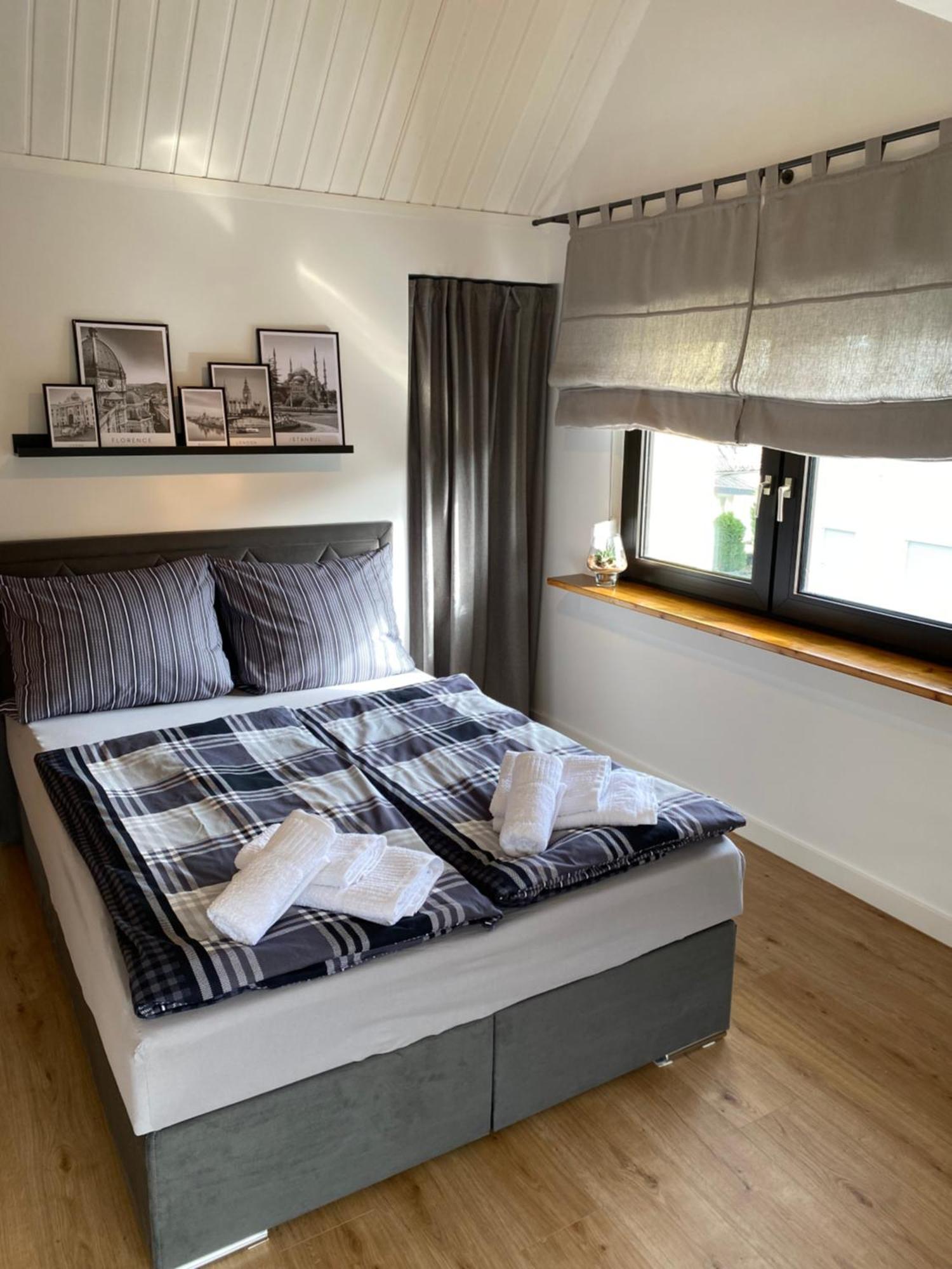 Zentrales Modernes Apartment, Naehe Zoo Und Stadion Dortmund Extérieur photo